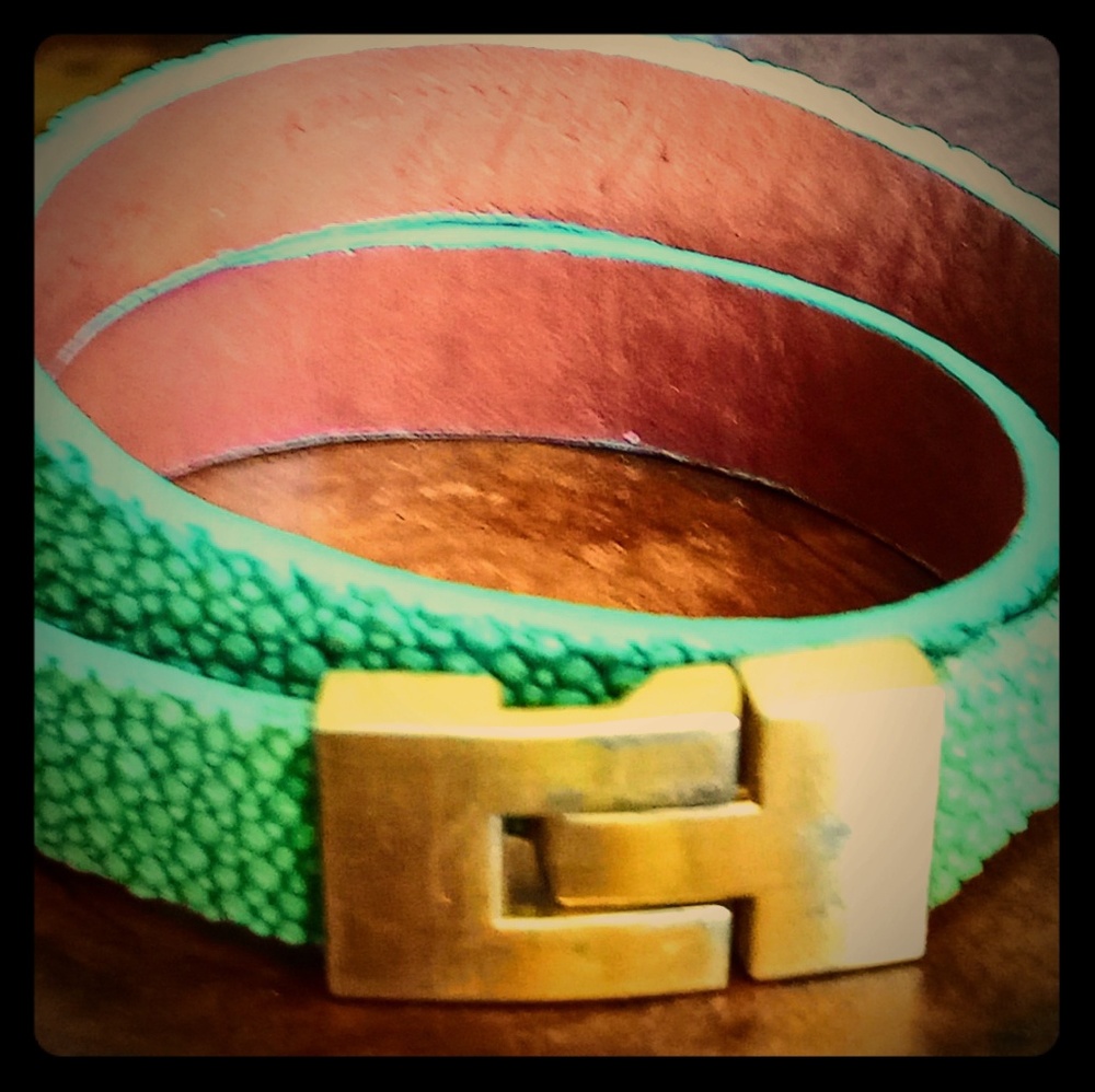 Leighelena Genuine Stingray Double Bracelet/Choker